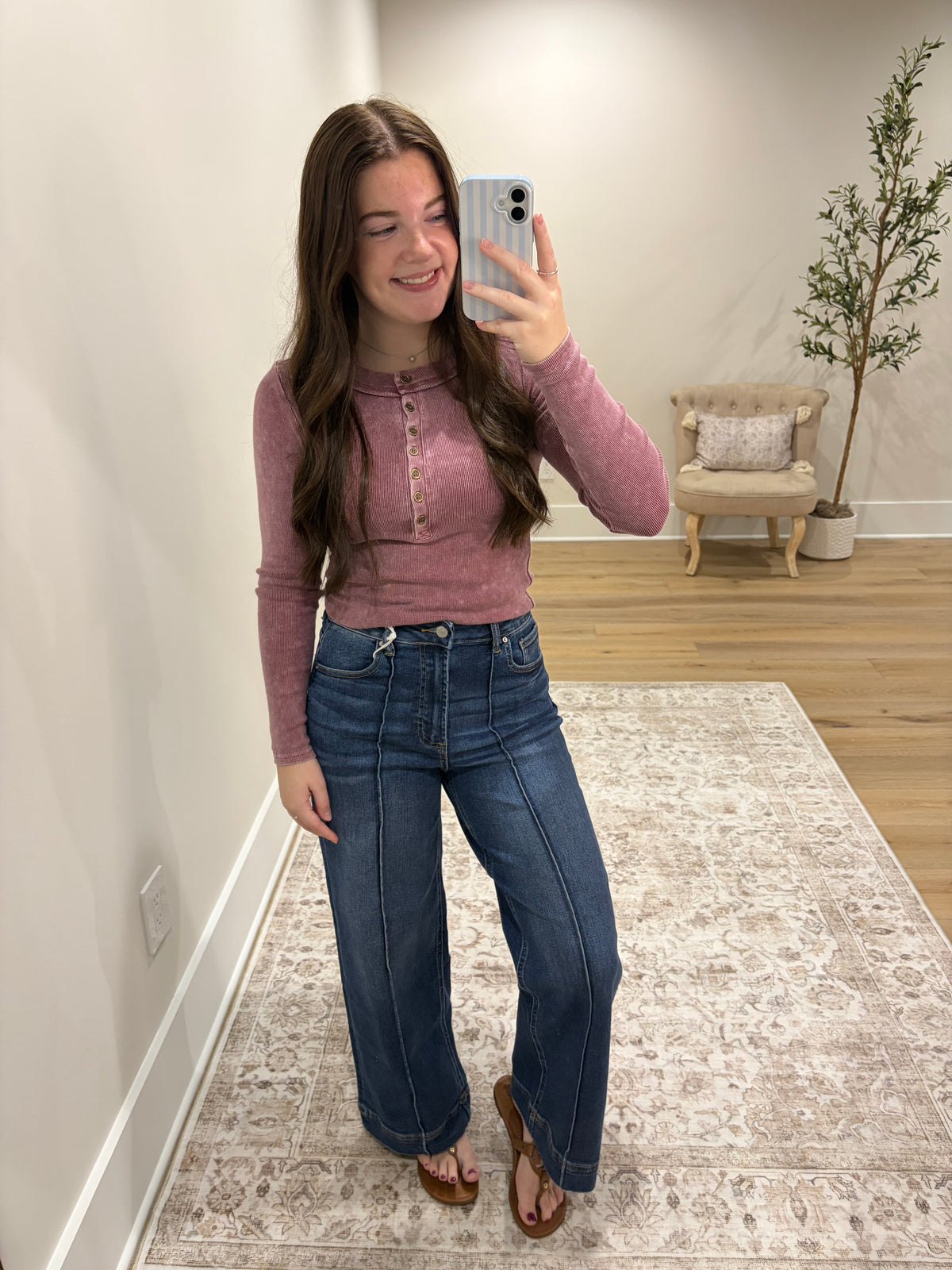 The Lainey Pintuck Wide Leg Jeans - Dark Wash