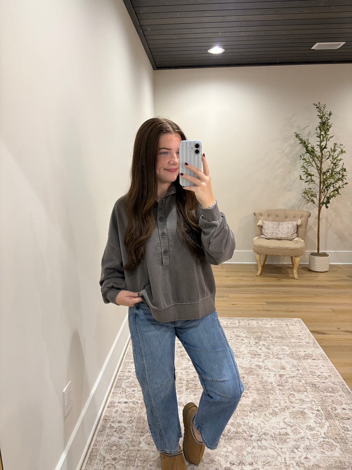 Easy Does It Pullover - Charcoal