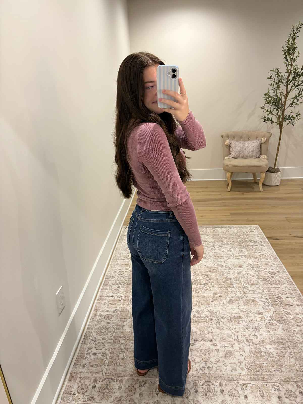 The Lainey Pintuck Wide Leg Jeans - Dark Wash