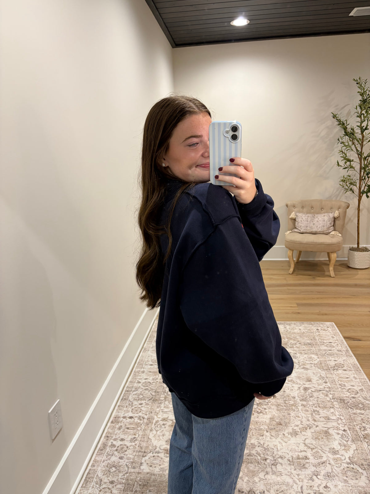 Lucky Mallard Mock Neck Pullover - Navy