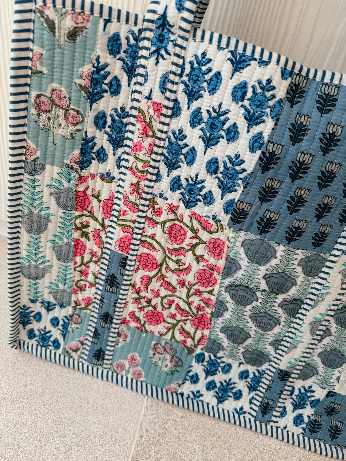 Large Quilted Tote Bag - Blue Willow