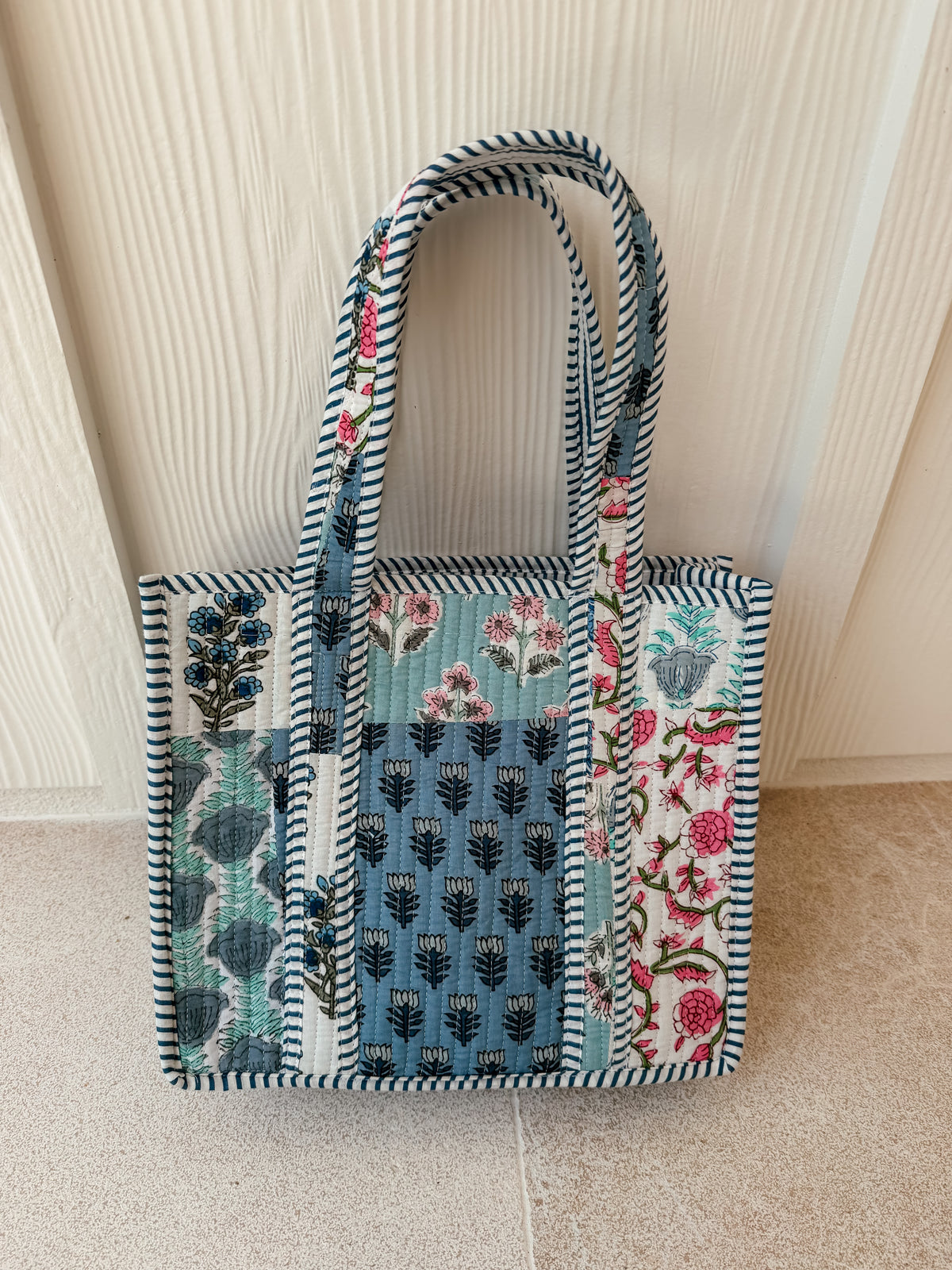 Mini Quilted Tote Bag - Blue Willow