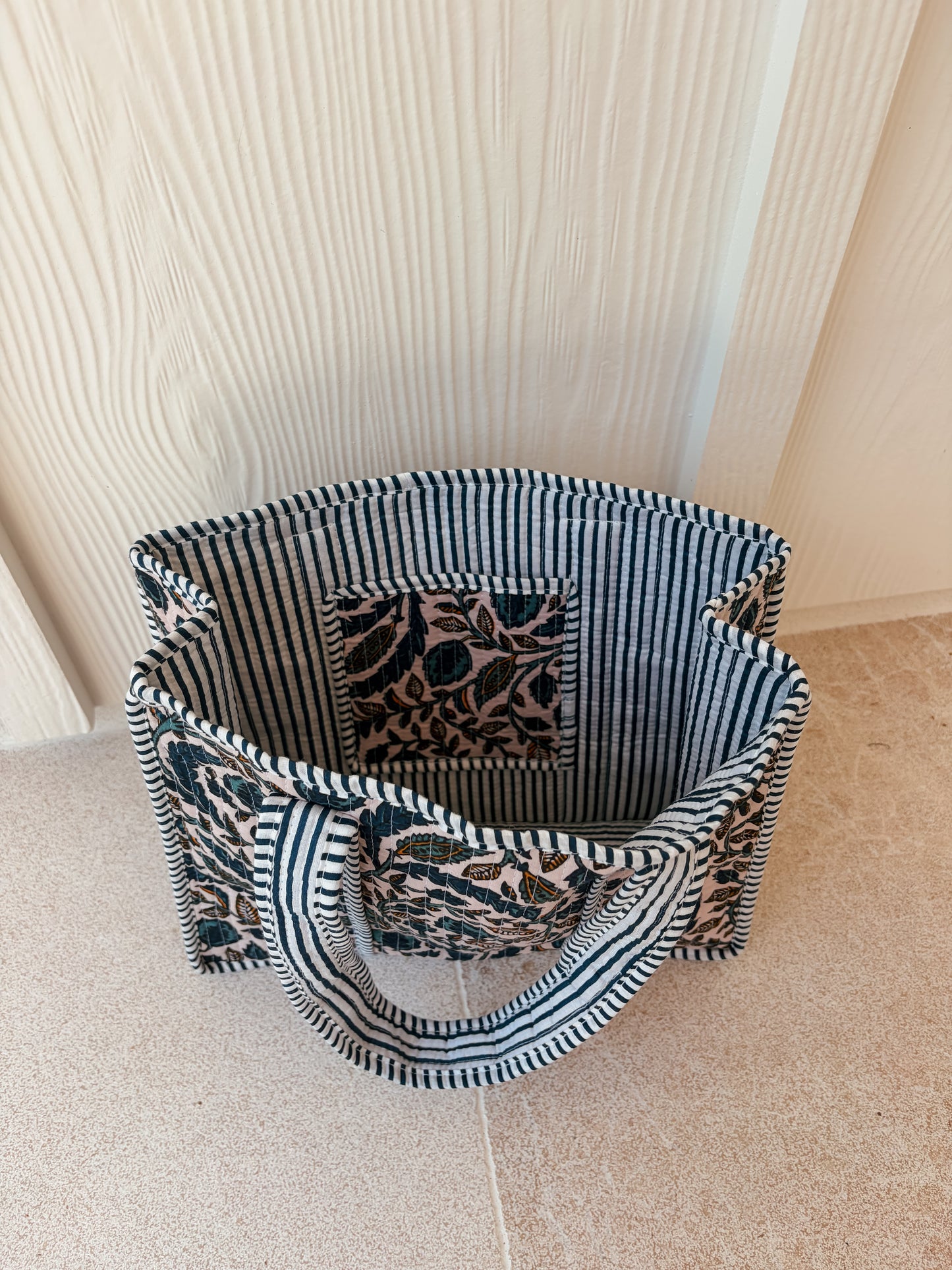 Mini Quilted Tote Bag - Autumn Vines