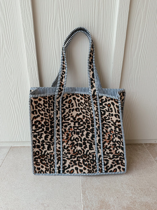 Large Quilted Tote Bag - Leopard