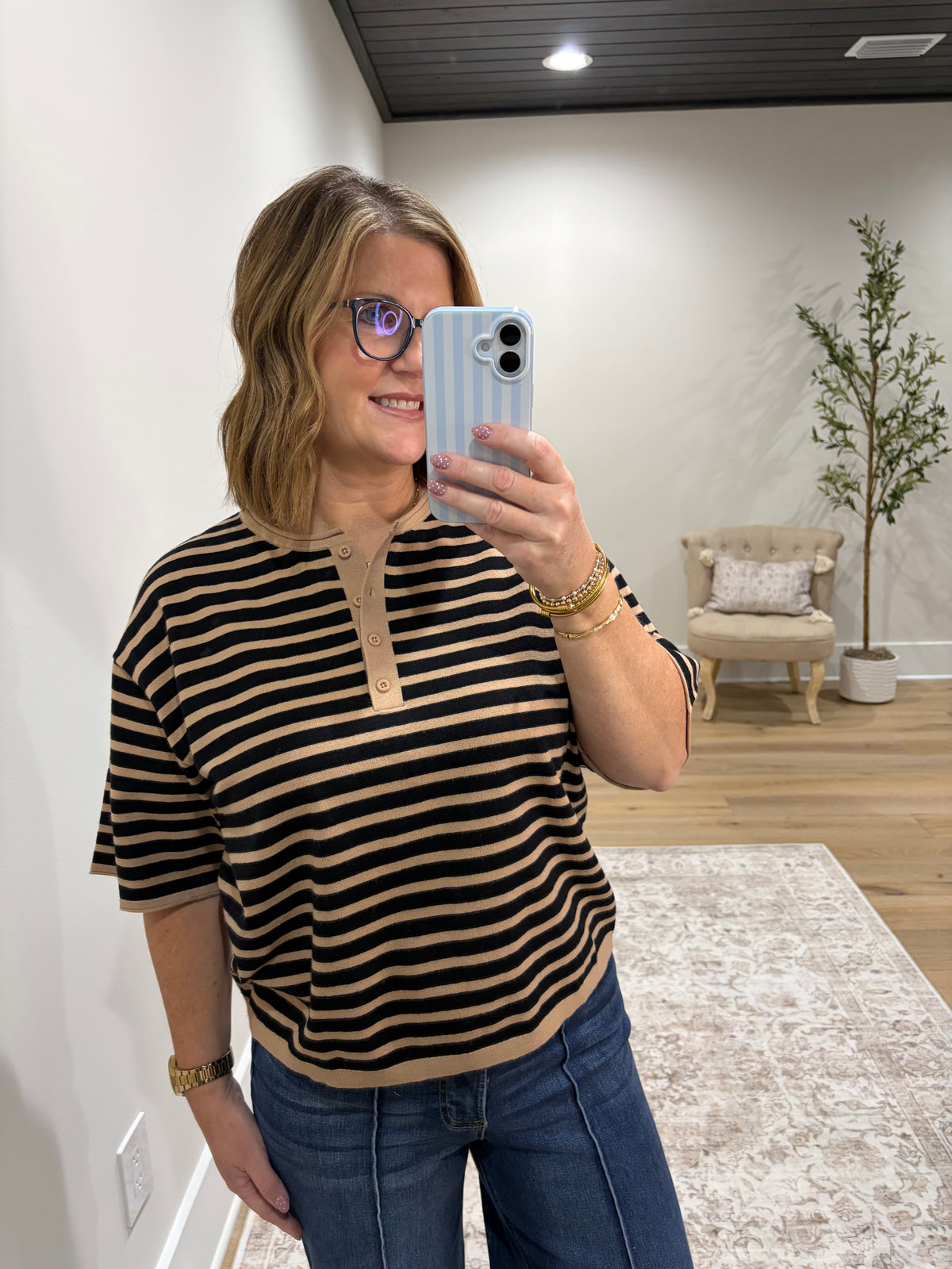 Between the Lines Top - Black/Taupe