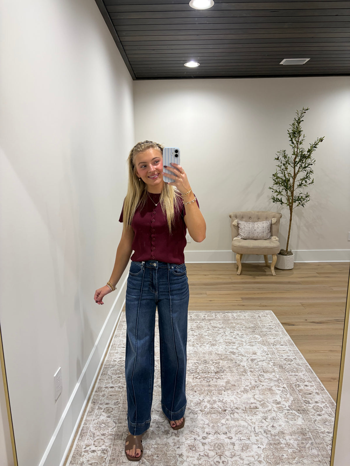 The Clara Scallop Top - Burgandy