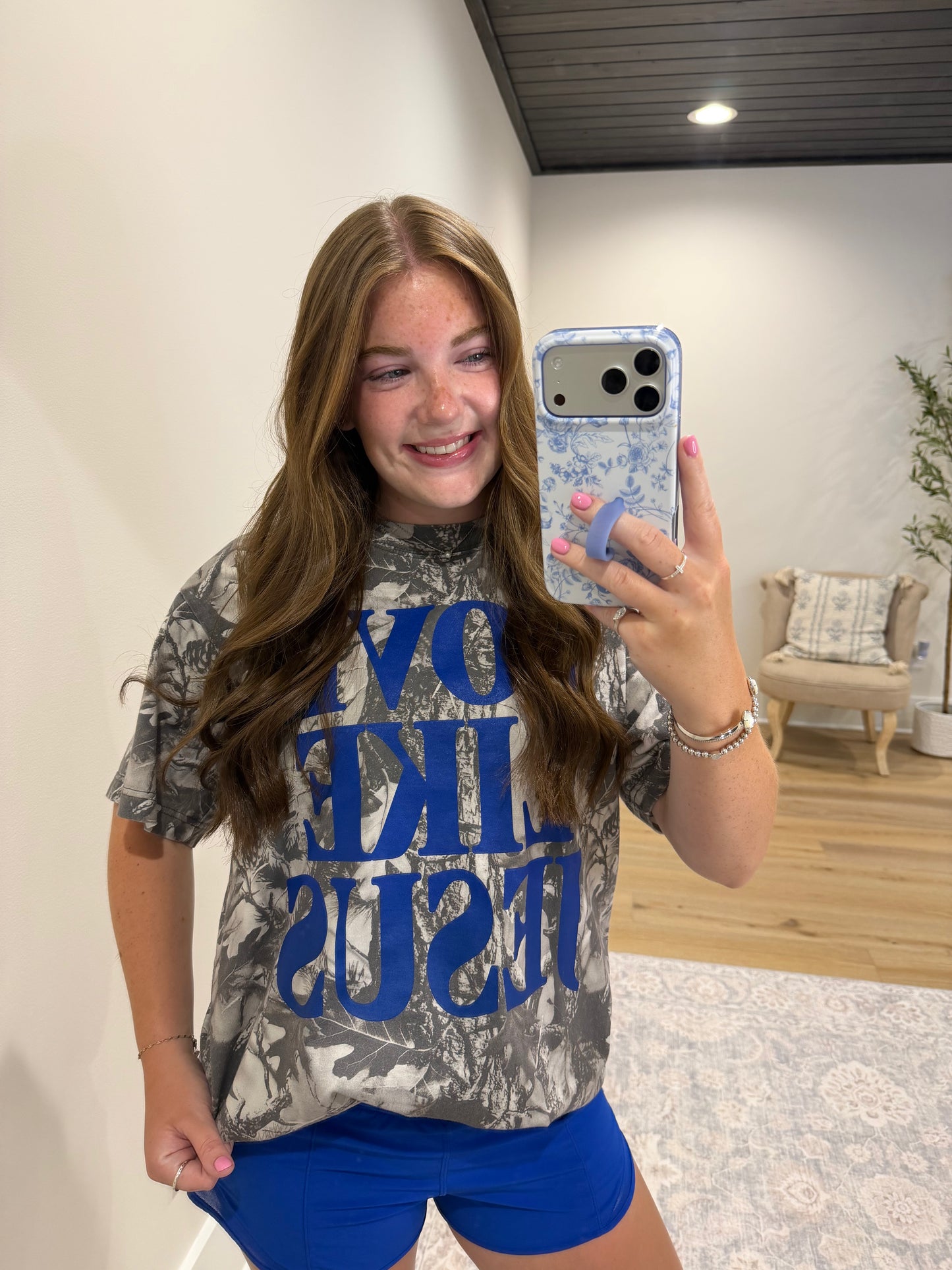 Love Like Jesus Camo T-Shirt